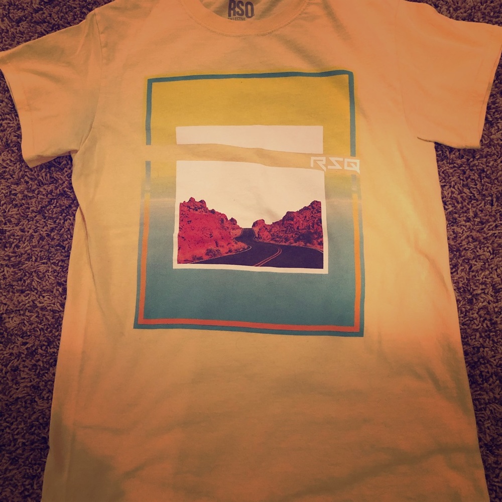 Men’s RSQ t-shirt